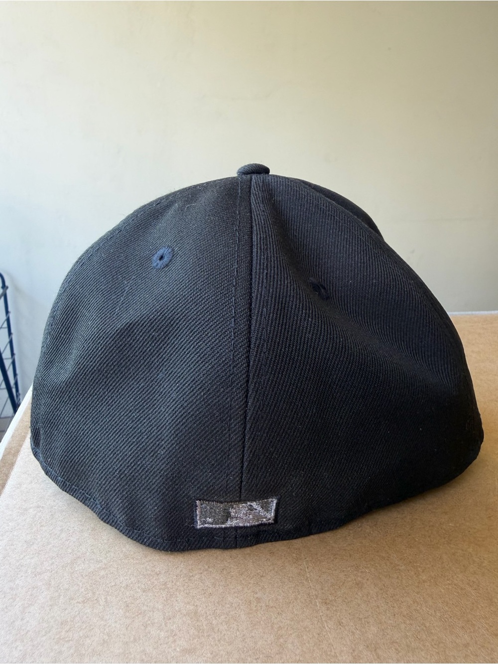 Toronto Blue Jays Fitted Cap - LIMITED EDITION - Picture 4 of 6